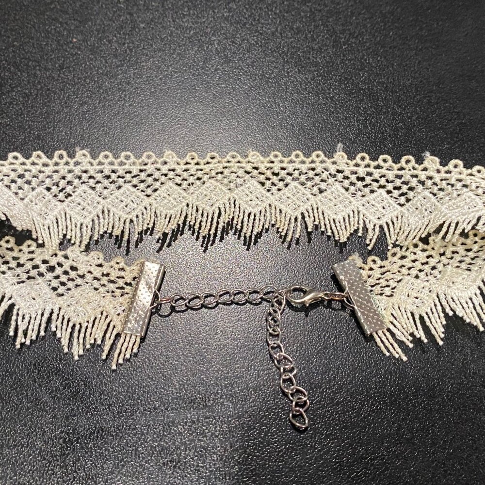 Whimsigoth Boho Festival Western Cottagecore Lace Crochet Necklace Choker 14,5"